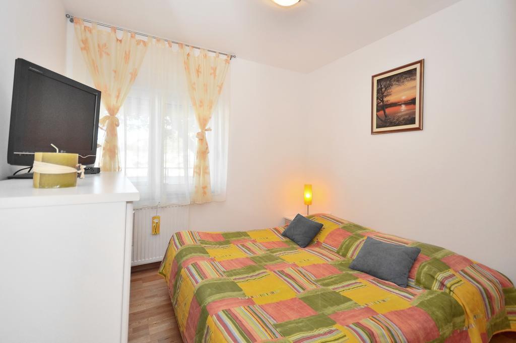 Apartments Vukasovic Mimice Kamer foto